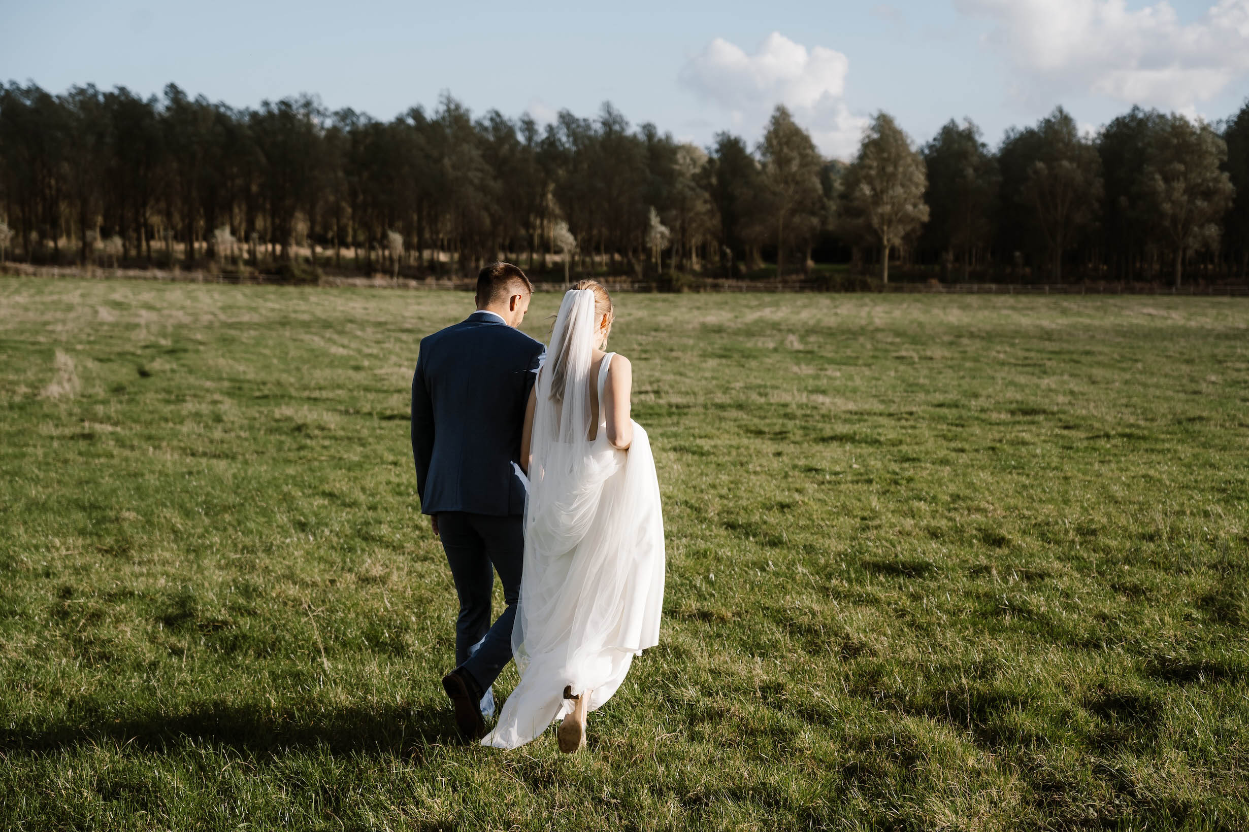 Photojournalistic Style - Documentary Wedding Photographer